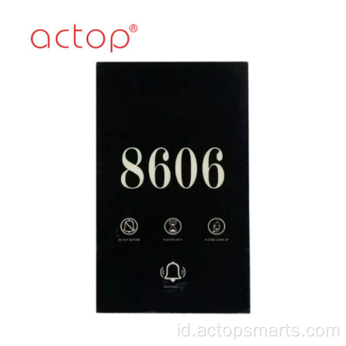Actop doorplate dengan nomor kamar